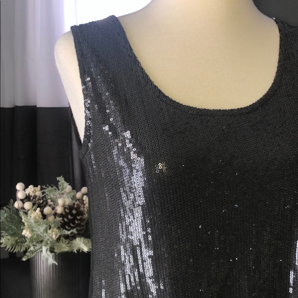 Sparkly tank ✨